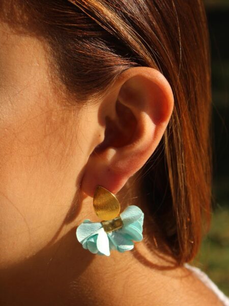 Aros flor colgante gota