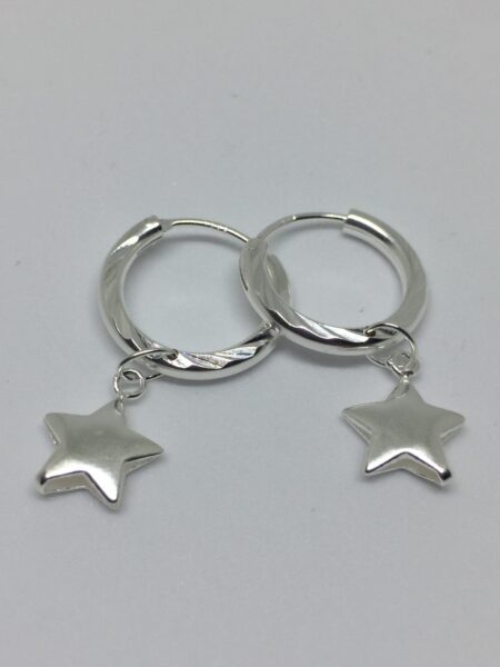 Argollas estrella relieve